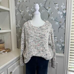 Moon & Madison Cream with Long Sleeve Sweater - Size Large